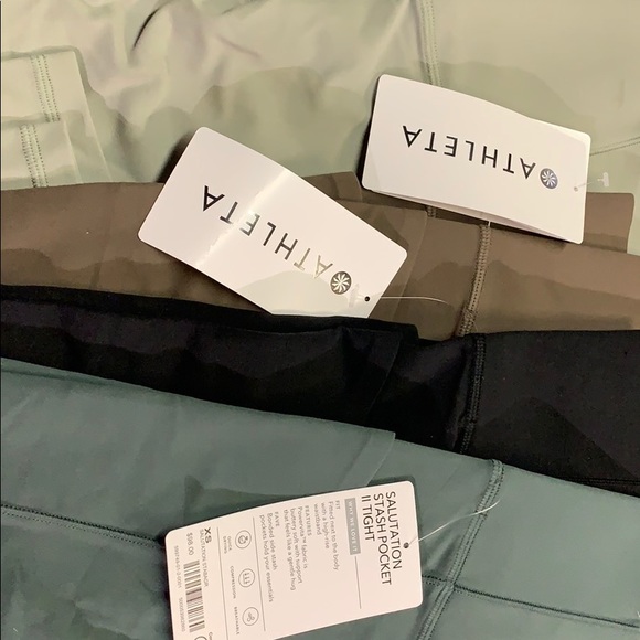 Athleta Other - Saluting Stash pocket 7/8 tights